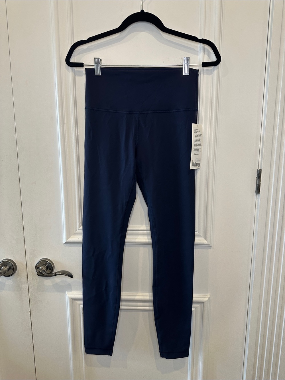 lululemon NWT Wunder Train HR tight 28” IN Navy